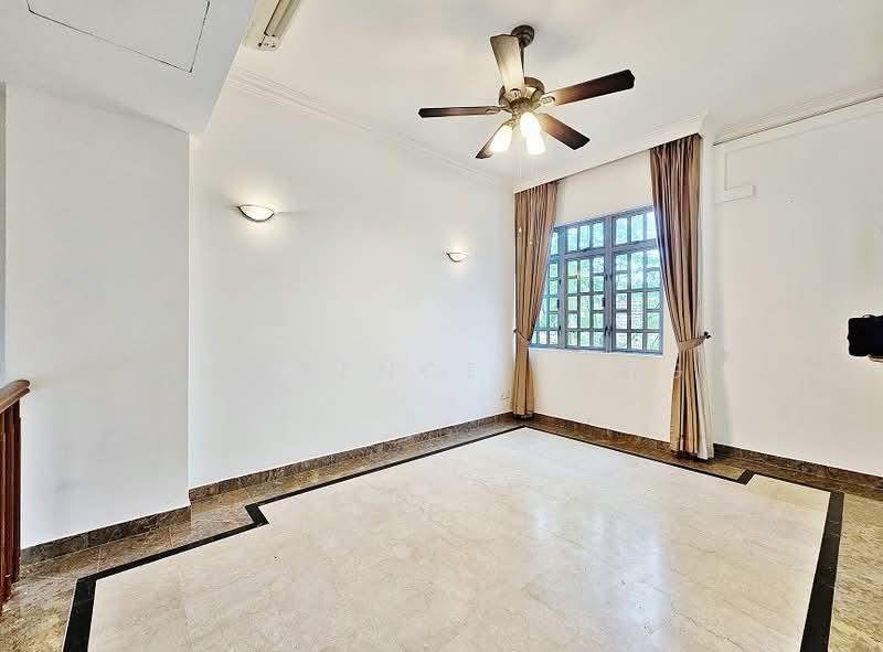 Chancery Grove, 25B Chancery Lane, 4 Bedrooms, 2,013 sqft, Cluster House For Rent, by Lawrence Hong, 500067039 - Living Room - PropertyGuru.com.sg