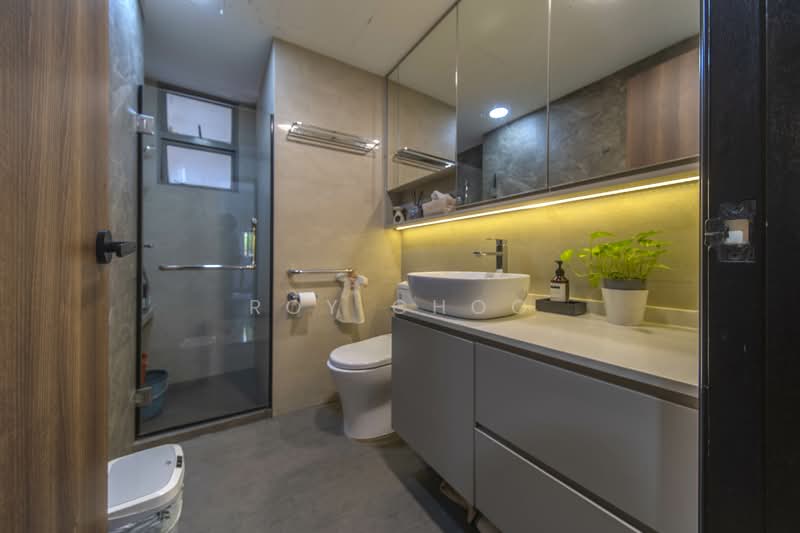 The Florida Condominium For Sale at S$ 2,200,000 | PropertyGuru Singapore - Bathroom