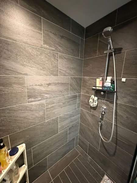 Affinity At Serangoon Condominium For Sale at S$ 887,998 | PropertyGuru Singapore - Bathroom