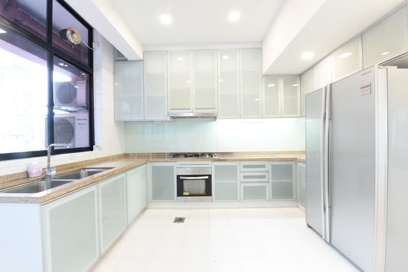 Leonie Gardens, 23 Leonie Hill, 5 Bedrooms, 3,600 sqft, Condominium For Rent, by Bonnie Tan 陈慧玲, 500067045 - Kitchen - PropertyGuru.com.sg
