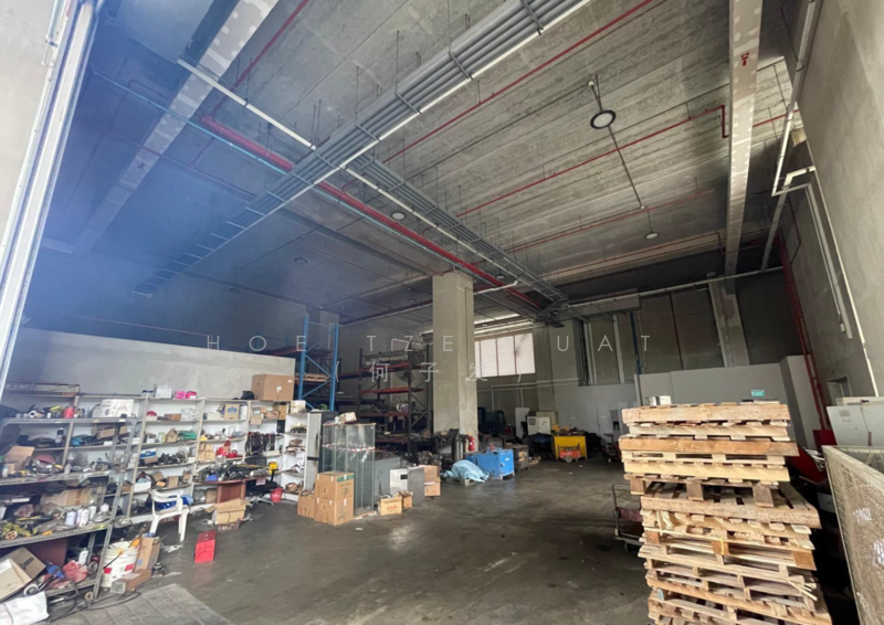 Corporate Image Building Near Boon Lay MRT, Jalan Boon Lay, 155,000 sqft, Factory / Workshop (B2) For Sale, by Hoe Tze Huat (何子发), 500067046 - Interior - CommercialGuru.com.sg
