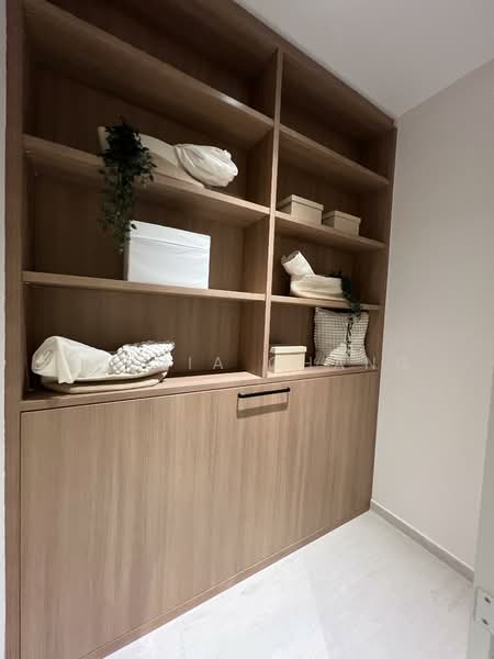 Bloomsbury Residences Apartment For Sale at S$ 2,800,000 | PropertyGuru Singapore - Interior