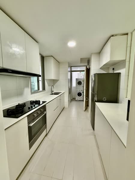 The Minton, 147 Hougang Street 11, 3 Bedrooms, 1,216 sqft, Condominium For Rent, by Amy Choong, 500067051 - Kitchen - PropertyGuru.com.sg
