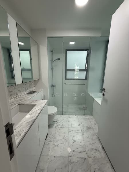 The Minton, 147 Hougang Street 11, 3 Bedrooms, 1,216 sqft, Condominium For Rent, by Amy Choong, 500067051 - Bathroom - PropertyGuru.com.sg