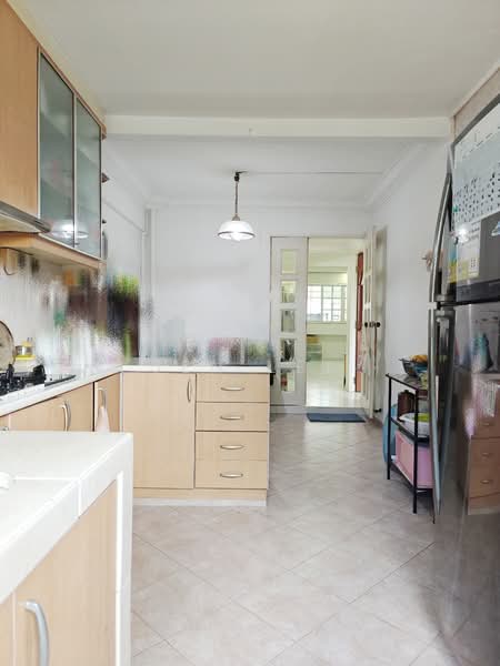 113 Clementi Street 13, 113 Clementi Street 13, 3 Bedrooms, 1,119 sqft, HDB Flat For Rent, by Jen Lee, 500067059 - Kitchen - PropertyGuru.com.sg