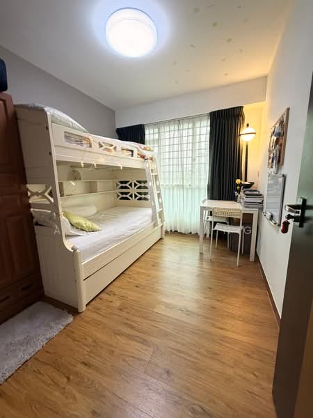 296C Bukit Batok Street 22 HDB Flat For Sale at S$ 975,000 | PropertyGuru Singapore
