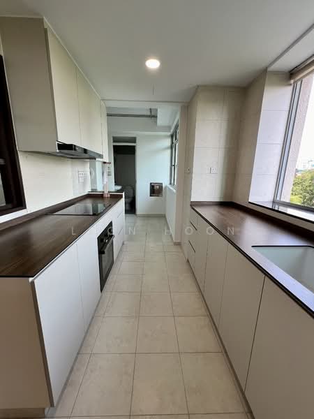 For Sale - Lakeholmz