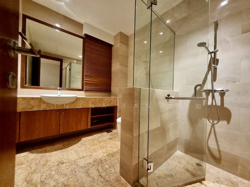 Cluny Park, Cluny Park, 5 Bedrooms, 7,736 sqft, Detached House For Rent, by Winona Tan 陈沛如, 500067088 - Bathroom - PropertyGuru.com.sg