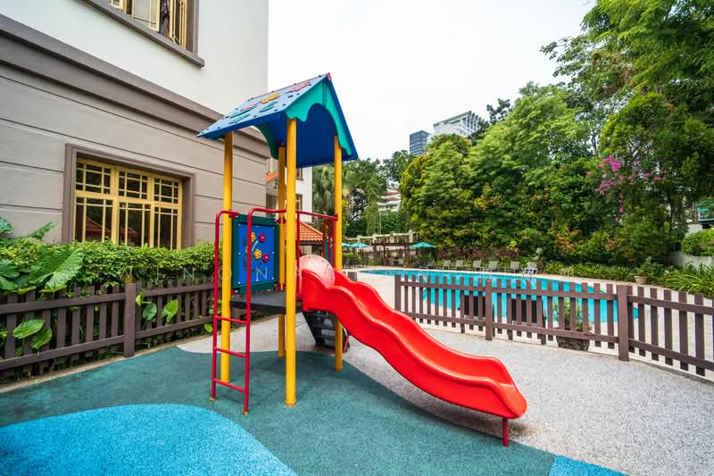 Orange Regency, 101 Fernhill Road, 4 Bedrooms, 2,433 sqft, Apartment For Rent, by Winona Tan 陈沛如, 500067107 - Exterior - PropertyGuru.com.sg