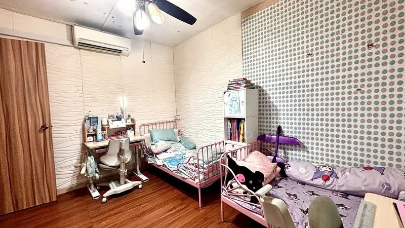 538 Ang Mo Kio Avenue 5 HDB Flat For Sale at S$ 438,888 | PropertyGuru Singapore - Bedroom