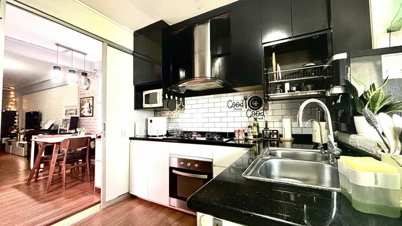 538 Ang Mo Kio Avenue 5 HDB Flat For Sale at S$ 438,888 | PropertyGuru Singapore - Kitchen