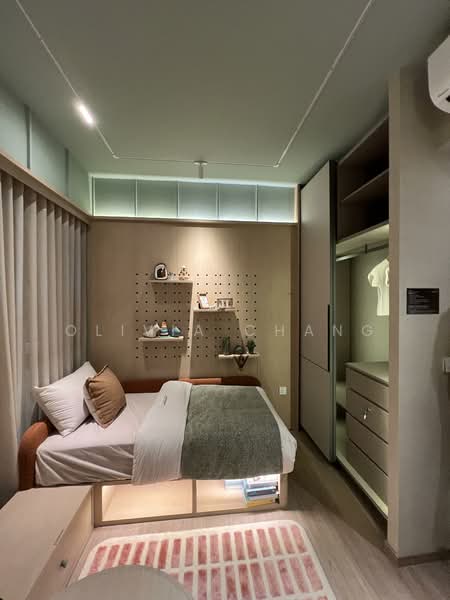 Bloomsbury Residences Condominium For Sale at S$ 3,600,000 | PropertyGuru Singapore - Bedroom