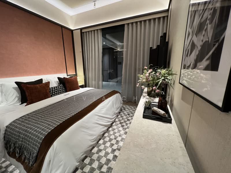 Bloomsbury Residences Condominium For Sale at S$ 3,600,000 | PropertyGuru Singapore - Bedroom