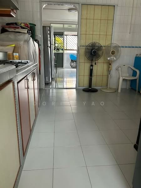 144 Bishan Street 12 HDB Flat For Sale at S$ 920,000 | PropertyGuru Singapore - Kitchen