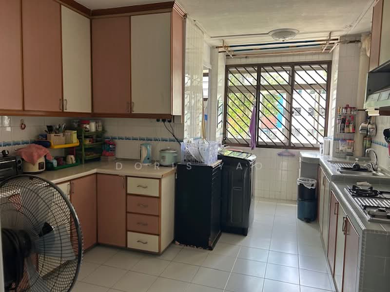 144 Bishan Street 12, 144 Bishan Street 12, 3 Bedrooms, 1,324 sqft, HDB Flat For Sale, by Doris Yao, 500067136 - Kitchen - PropertyGuru.com.sg