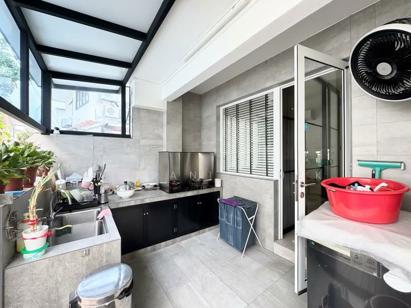 Frankel Estate, Siglap View, 6 Bedrooms, 4,600 sqft, Detached House For Rent, by Stephanie Quek, 500067143 - Kitchen - PropertyGuru.com.sg