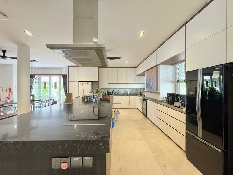 Frankel Estate, Siglap View, 6 Bedrooms, 4,600 sqft, Detached House For Rent, by Stephanie Quek, 500067143 - Kitchen - PropertyGuru.com.sg