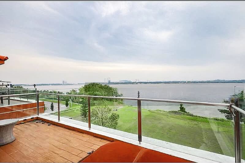 BUNGLOW BY THE SEA @ WAK HASSAN DRIVE Bungalow House For Sale at S$ 6,299,999 | PropertyGuru Singapore - Balcony