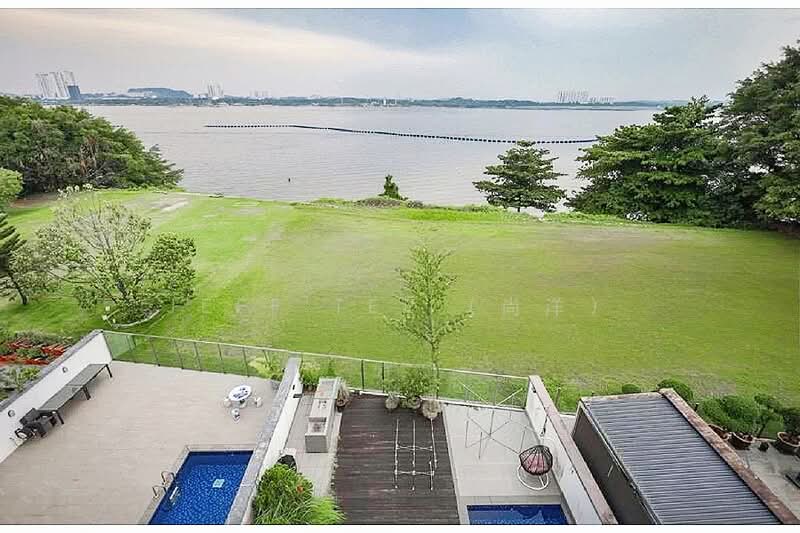 BUNGLOW BY THE SEA @ WAK HASSAN DRIVE Bungalow House For Sale at S$ 6,299,999 | PropertyGuru Singapore - Exterior