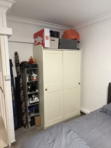 877 Woodlands Avenue 9 HDB Flat For Sale at S$ 750,000 | PropertyGuru Singapore - Bedroom