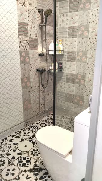 749 Woodlands Circle, 749 Woodlands Circle, Room Rental, 120 sqft, HDB Flat For Rent, by Steven Choo, 500067178 - Bathroom - PropertyGuru.com.sg