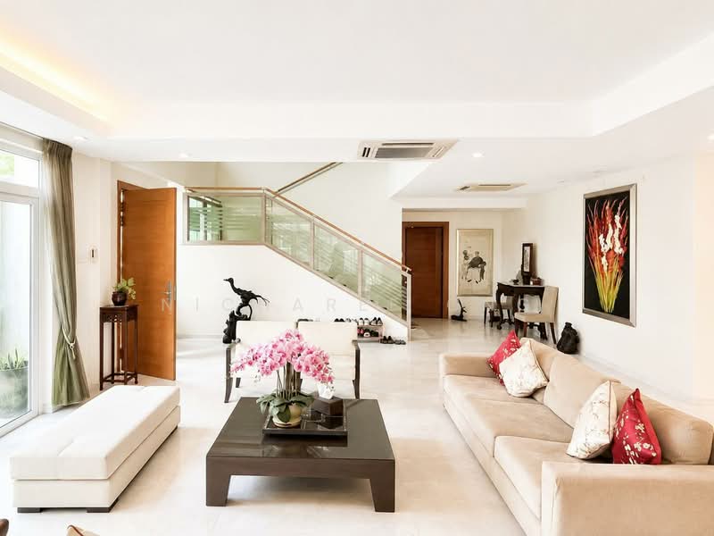 Detached House Near Stevens & Botanic Gardens MRT, Trevose Crescent / University Rd / Merryn Rd / Kheam Hock, 5 Bedrooms, 5,000 sqft, Detached House For Sale, by Nicharee Ong, 500067190 - Living Room - PropertyGuru.com.sg