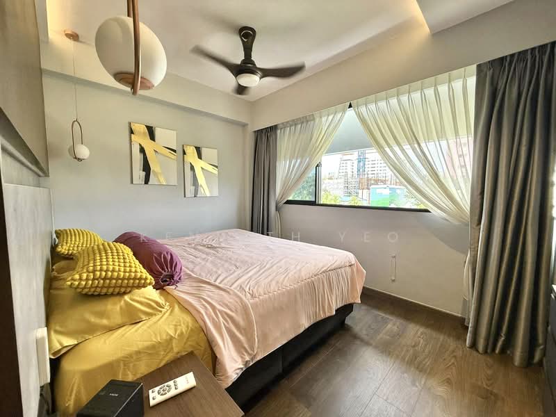 121 Pasir Ris Street 11 HDB Flat For Sale at S$ 850,000 | PropertyGuru Singapore - Bedroom