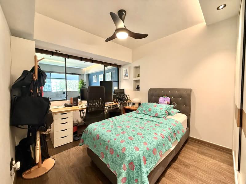 121 Pasir Ris Street 11 HDB Flat For Sale at S$ 850,000 | PropertyGuru Singapore - Bedroom