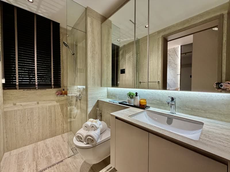 River Modern Condominium For Sale at S$ 4,588,000 | PropertyGuru Singapore - Bathroom