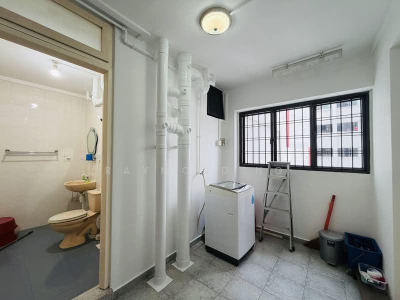 281 Toh Guan Road, 281 Toh Guan Road, 3 Bedrooms, 1,291 sqft, HDB Flat For Rent, by Raymond Ng, 500067231 - Yard - PropertyGuru.com.sg