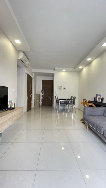 Arc at Tampines, 7 Tampines Avenue 8, 3 Bedrooms, 958 sqft, Executive Condominium For Rent, by Brandon Aw ERA, 500067243 - Living Room - PropertyGuru.com.sg