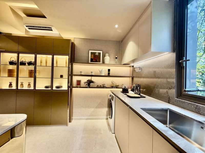 River Modern Condominium For Sale at S$ 3,231,000 | PropertyGuru Singapore - Kitchen