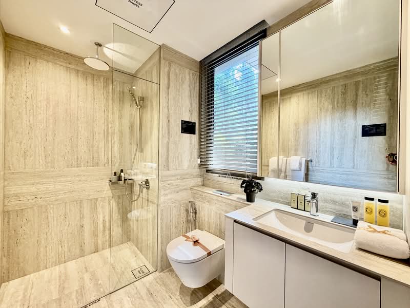 River Modern Condominium For Sale at S$ 3,231,000 | PropertyGuru Singapore - Bathroom