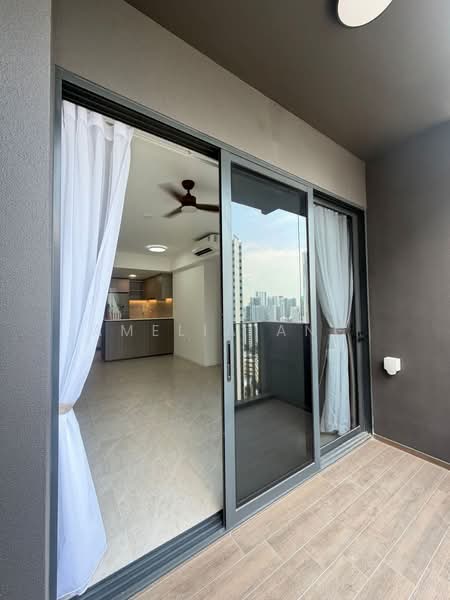 Piccadilly Grand, Northumberland Road, 3 Bedrooms, 883 sqft, Condominium For Rent, by Amelia Ang, 500067258 - Kitchen - PropertyGuru.com.sg