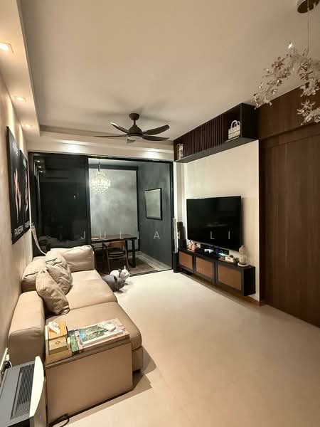 The Antares Condominium For Sale at S$ 2,000,000 | PropertyGuru Singapore - Living Room