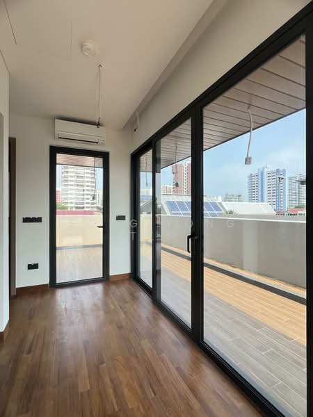 💢ACT FAST‼️Almost SOLD! Last Brand New Detached At Palm Road! Detached House For Sale at S$ 11,180,000 | PropertyGuru Singapore - Balcony