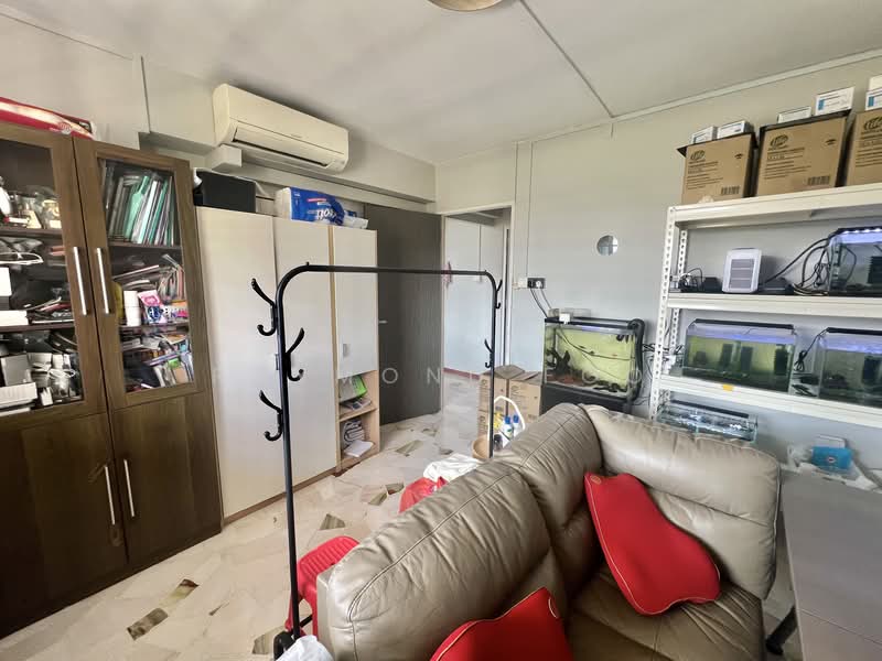 203 Bishan Street 23 HDB Flat For Sale at S$ 870,000 | PropertyGuru Singapore - Living Room