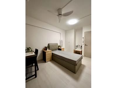 For Rent - 107 Jurong East Street 13