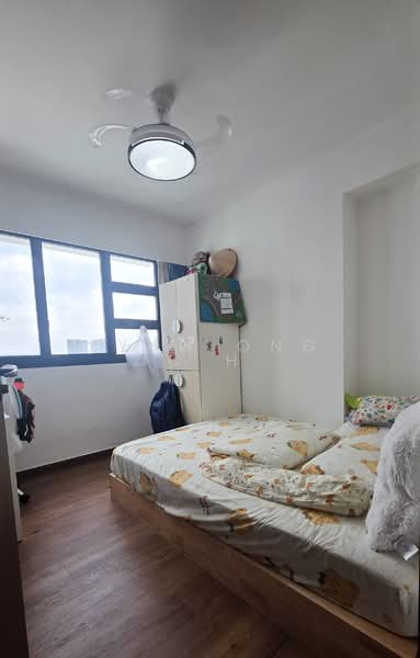 801B West Coast Crescent HDB Flat For Sale at S$ 1,280,000 | PropertyGuru Singapore - Bedroom