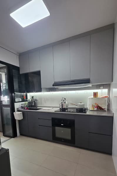 801B West Coast Crescent HDB Flat For Sale at S$ 1,280,000 | PropertyGuru Singapore - Kitchen