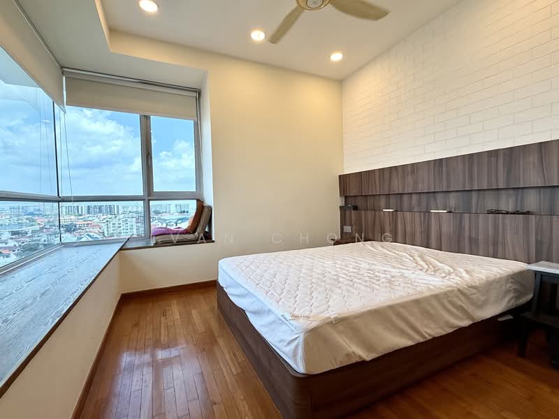 Kovan Melody, 37 Kovan Road, 2 Bedrooms, 904 sqft, Condominium For Rent, by Ivan Chong, 500067341 - Master Bedroom - PropertyGuru.com.sg