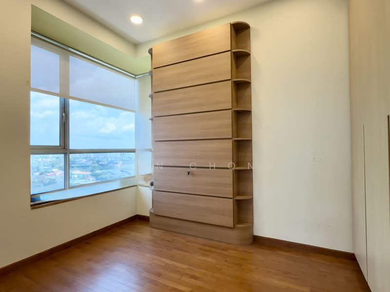 Kovan Melody, 37 Kovan Road, 2 Bedrooms, 904 sqft, Condominium For Rent, by Ivan Chong, 500067341 - Second bedroom - PropertyGuru.com.sg
