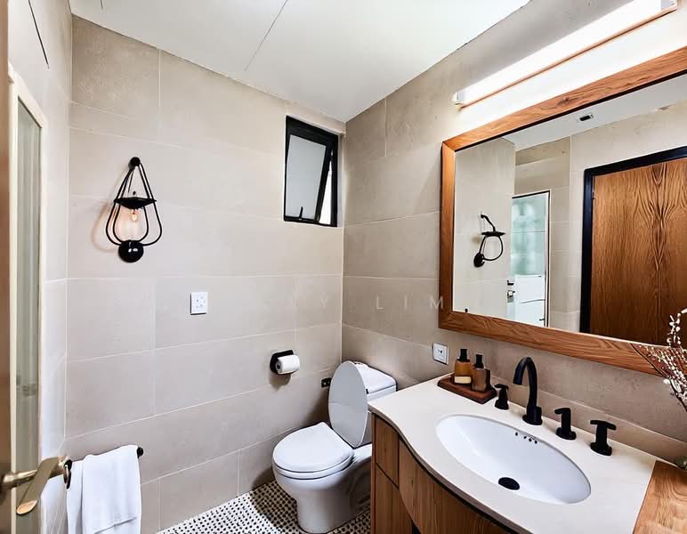 Eastpoint Green Condominium For Sale at S$ 1,170,000 | PropertyGuru Singapore - Bathroom