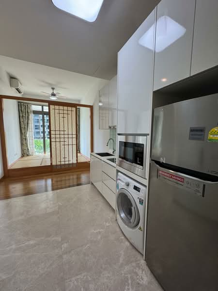 Kingsford Hillview Peak Condominium For Sale at S$ 7,600,000 | PropertyGuru Singapore - Kitchen