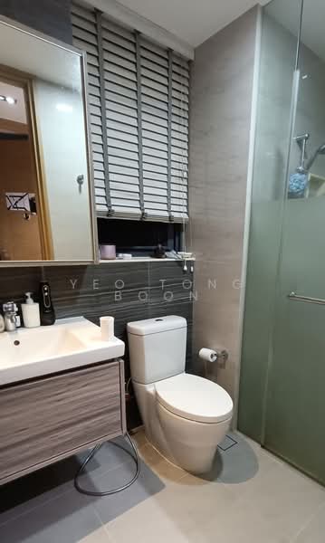 Coco Palms Condominium For Sale at S$ 1,688,000 | PropertyGuru Singapore - Bathroom