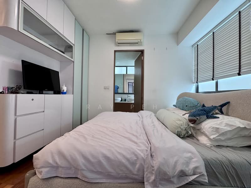 St Patrick's Residences, 60 St. Patrick'S Road, 4 Bedrooms, 1,518 sqft, Apartment For Rent, by Ray Peh, 500067407 - Master Bedroom - PropertyGuru.com.sg