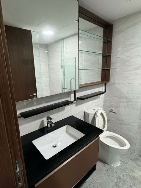 Normanton Park Condominium For Sale at S$ 1,650,000 | PropertyGuru Singapore - Bathroom