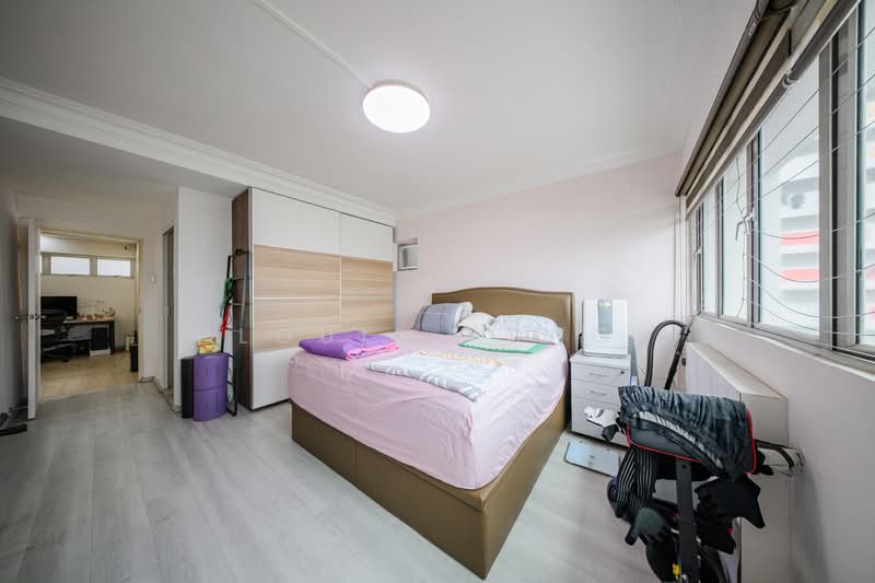 791 Yishun Avenue 2 HDB Flat For Sale at S$ 900,000 | PropertyGuru Singapore - Bedroom