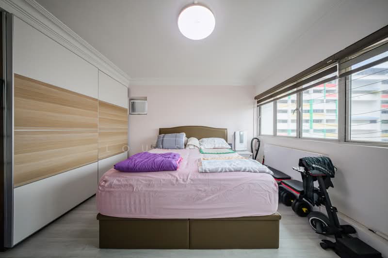 791 Yishun Avenue 2 HDB Flat For Sale at S$ 900,000 | PropertyGuru Singapore - Bedroom