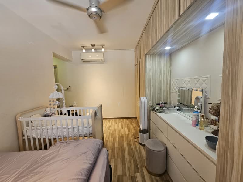 259A Punggol Field HDB Flat For Sale at S$ 645,000 | PropertyGuru Singapore - Bedroom